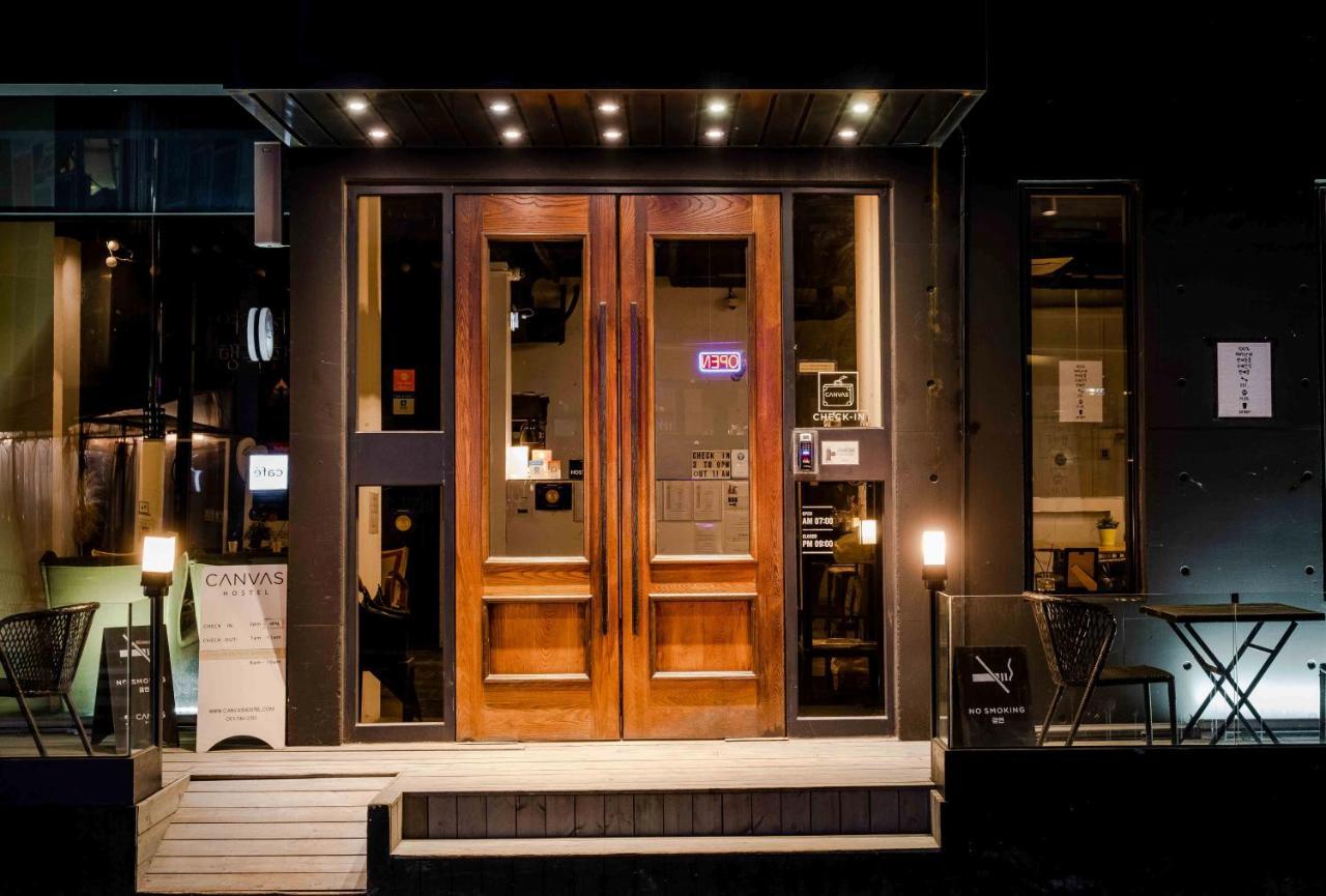 Canvas Black Guesthouse Busan Exterior foto